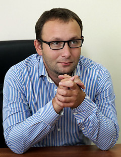Дмитрий Краснов: "Три самых желаемых пассажирами сервиса связаны с возможностью отслеживать багаж. Почти 2/3 опрошенных путешественников отметили, что будут пользоваться подобными приложениями и им нужна информация об окончании разгрузки багажа и оперативные уведомления о задержках или ошибках"