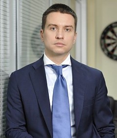 Роман Коновалов: "Повышение спроса связано с тем, что облачные платформы более гибкие и легко масштабируемые, чем on-premise продукты: можно подключать ровно столько мощностей, чтобы закрыть текущие потребности компании, и наращивать их с ростом бизнеса"