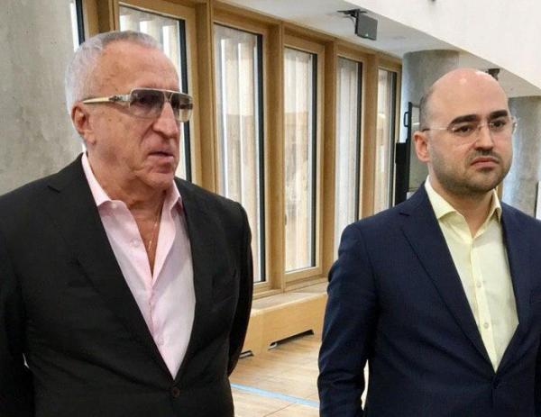 Ректор института Сколтех Александр Кулешов и президент ПАО "МТС" Алексей Корня (справа) Ректор института Сколтех Александр Кулешов и президент ПАО "МТС" Алексей Корня (справа)