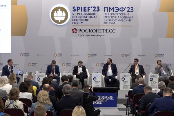 Искусственный интеллект поможет чиновникам Искусственный интеллект поможет чиновникам