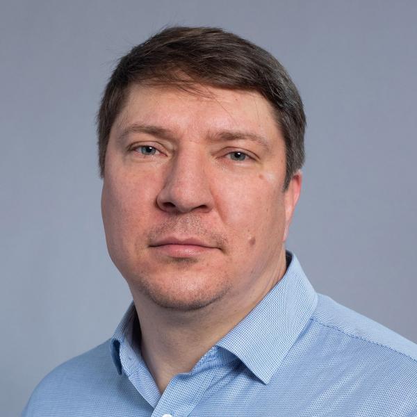 Борис Ашрафьян, директор по внедрению продуктового подхода "Новосибирскэнергосбыт" (НЭС) Борис Ашрафьян, директор по внедрению продуктового подхода "Новосибирскэнергосбыт" (НЭС)