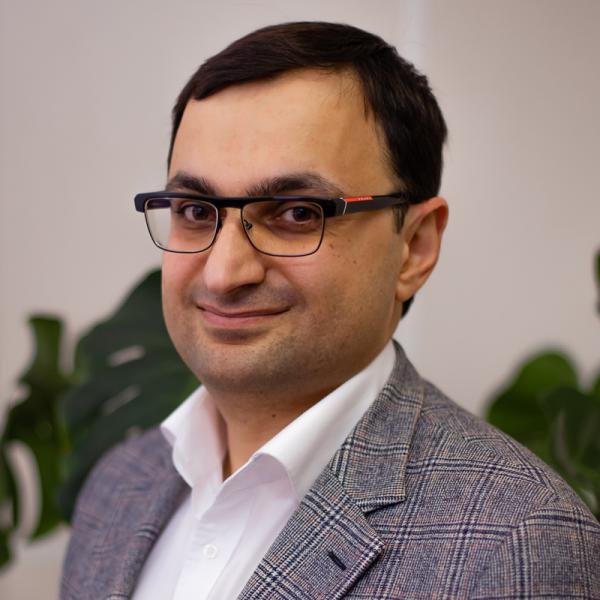 Арсен Лазарян, независимый эксперт в области управления доходами операторов связи