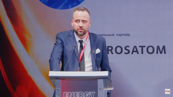 Форум Energy Expo. На фото заместитель директора по разработке программного обеспечения - менеджер по развитию бизнеса частного учреждения "Цифрум" (входит в госкорпорацию "Росатом") Сергей Плашкевич Форум Energy Expo. На фото заместитель директора по разработке программного обеспечения - менеджер по развитию бизнеса частного учреждения "Цифрум" (входит в госкорпорацию "Росатом") Сергей Плашкевич