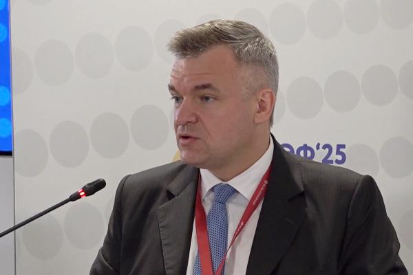 заместитель министра промышленности и торговли РФ Василий Шпак (Фото ComNews) заместитель министра промышленности и торговли РФ Василий Шпак (Фото ComNews)