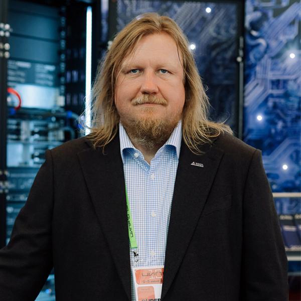 Андрей Чернышев, основатель и глава компании Delta Computers Андрей Чернышев, основатель и глава компании Delta Computers