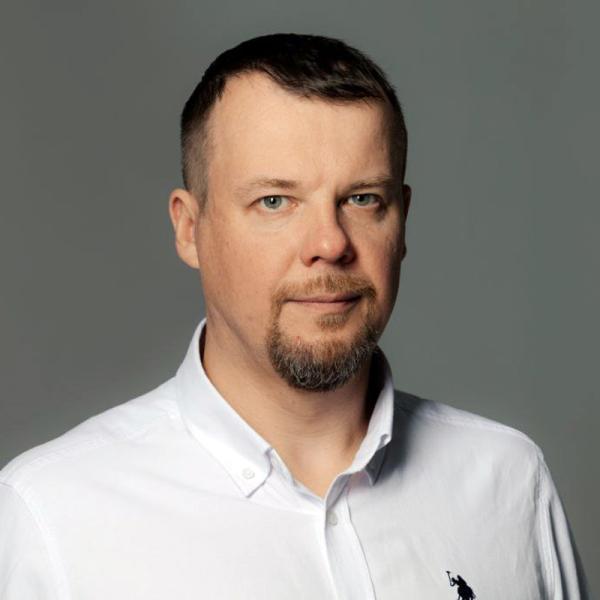 Роман Карпов; глава комитета по информационной безопасности АРПП "Отечественный софт", директор по стратегии и развитию технологий Axiom JDK 