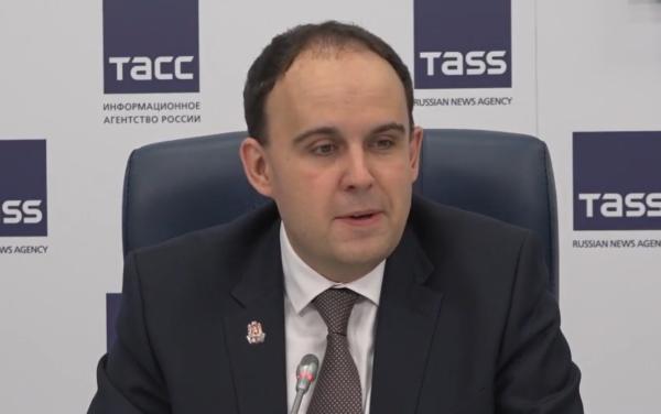 Пресс-конференция, посвященная презентации исследования института экономики роста им. П. А. Столыпина "Потенциал создания нового игрока мирового рынка инфраструктуры данных". На фото: эксперт Сибирского института экономики роста им. П.А. Столыпина Антон Пыжев (Фото ComNews) Пресс-конференция, посвященная презентации исследования института экономики роста им. П. А. Столыпина "Потенциал создания нового игрока мирового рынка инфраструктуры данных". На фото: эксперт Сибирского института экономики роста им. П.А. Столыпина Антон Пыжев (Фото ComNews)